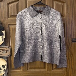 Chic Crinkled Gray Ombré Button Down Shirt